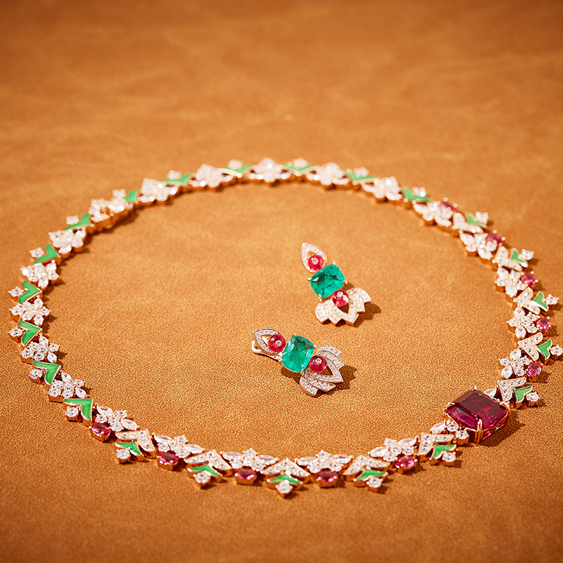 Designer Collection Style Earr - огляд і ціна Vintage Collectible Jewelry