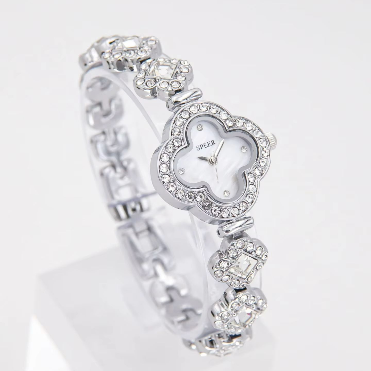 Four‑Leaf Clover Full Diamond  - огляд і ціна Vintage Watch Crystal