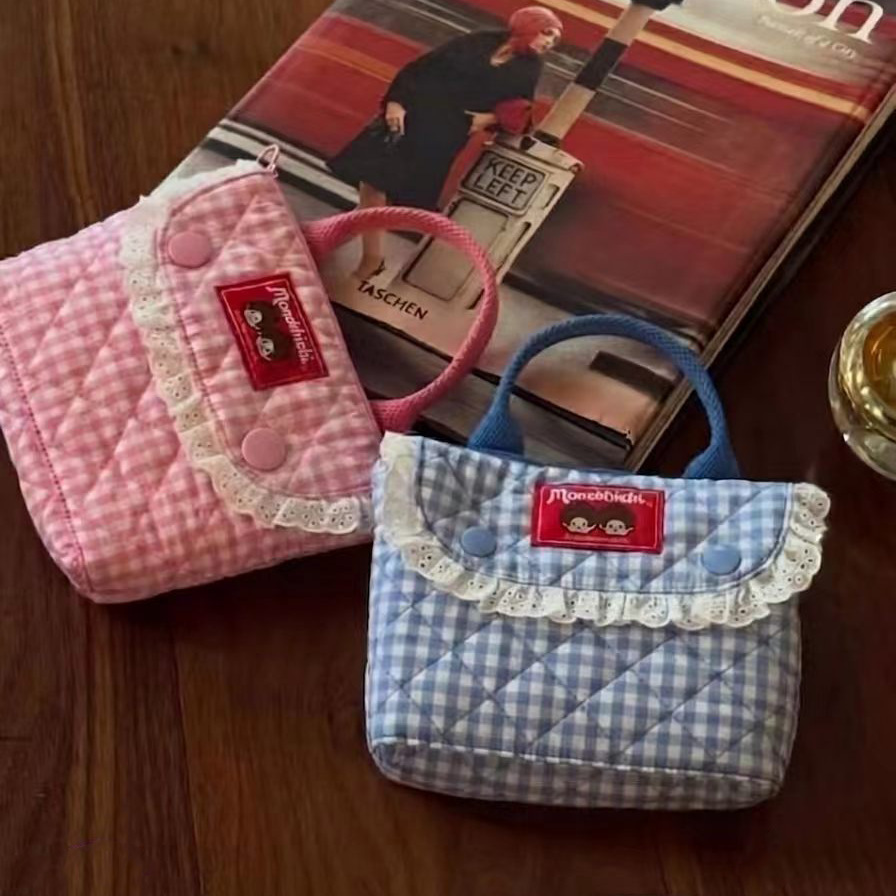 Vintage Plaid Munchki cartoon  - огляд і ціна Vintage Item