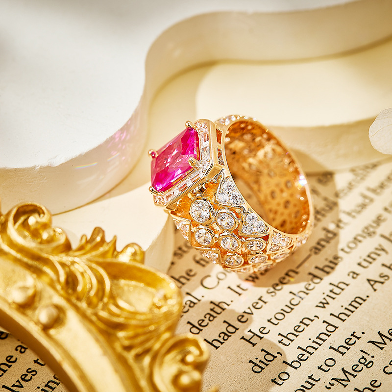 Designer Collection Fashion Ri - огляд і ціна Vintage Collectible Jewelry