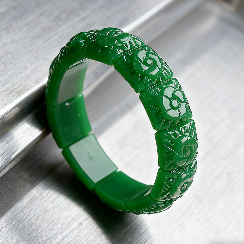 Real Jade Flower Bracelet Bang - огляд і ціна Vintage Item