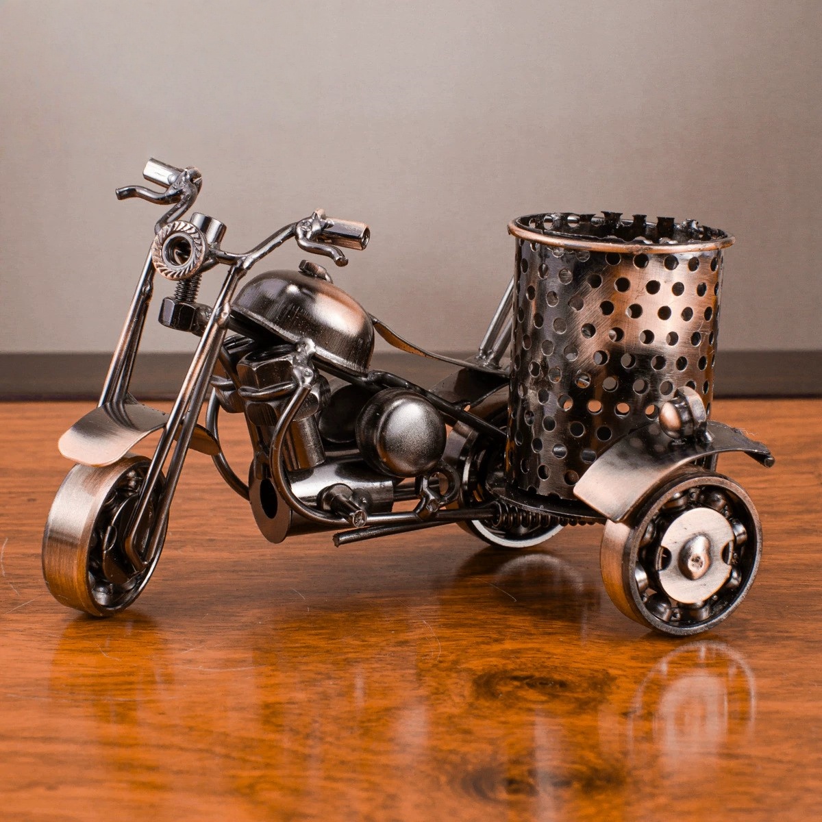 Vintage Motorcycle Model Metal - огляд і ціна Vintage Collectible & Vintage Dolls