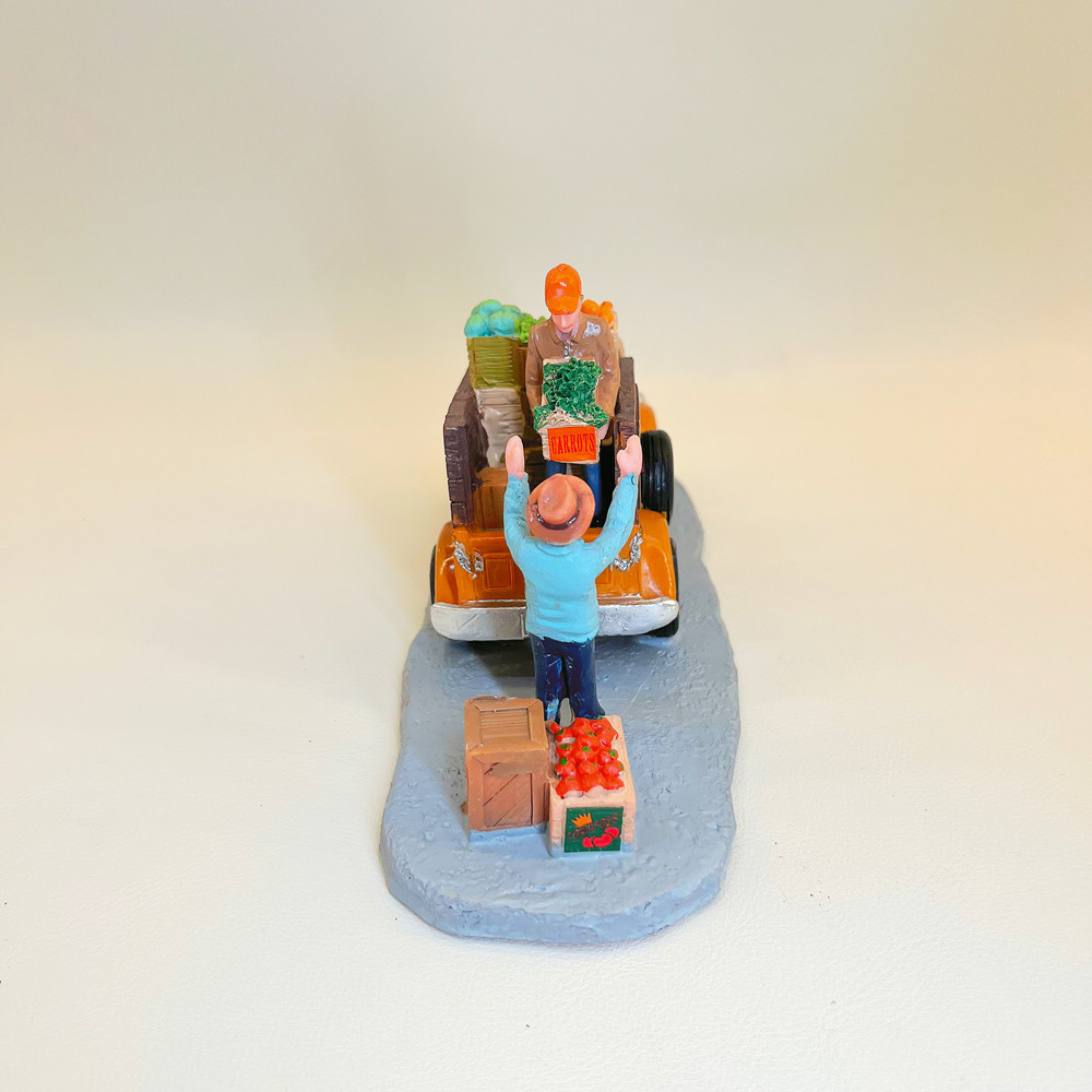 Vintage Farm Harvest Delivery  - огляд і ціна Vintage Collectible Trucks
